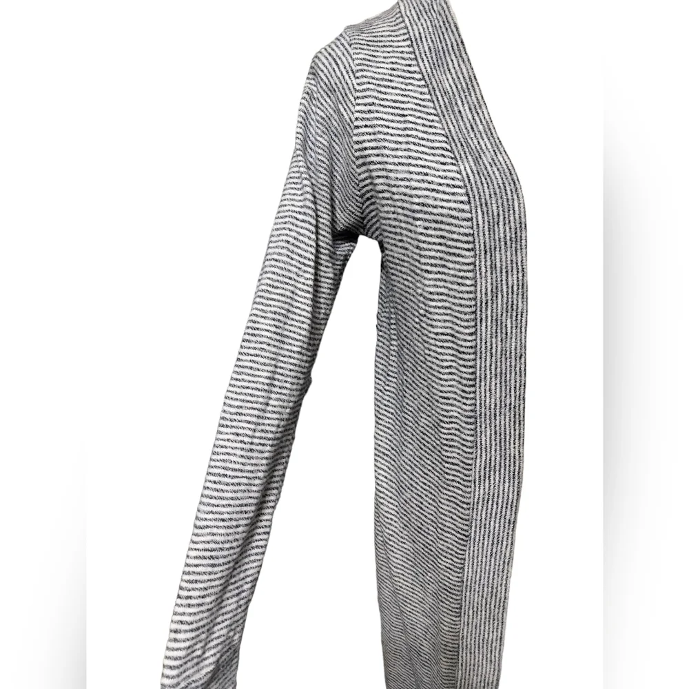 1826) LOFT Long Open Striped Gray Cream Cardigan Sweater Size Medium